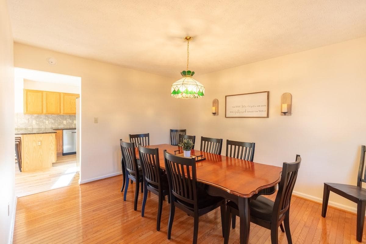 Gather up to 10 people around the table to make the best memories ever!